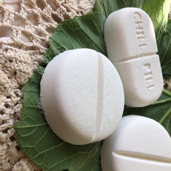 Large Chill Pills - Pack of 3 Shower Melts - Picture 4 of 4
